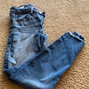 FREE WITH BUNDLE Jeans that need TLC